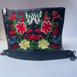 NWOT URBAN Expressions Embroidered Crossbody Bag